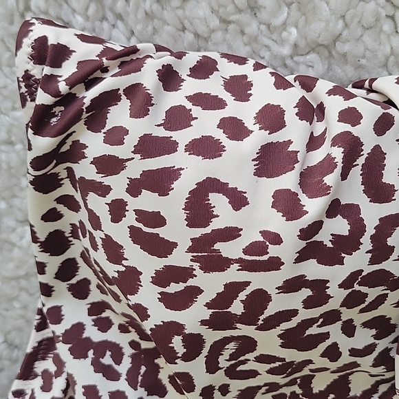 NEW J CREW ONE SHOULDER ruched Swin Suit In Leaopard Print Size 10 - Picture 16 of 16